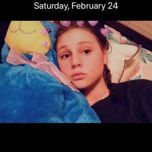 Meet your Posher, Amira